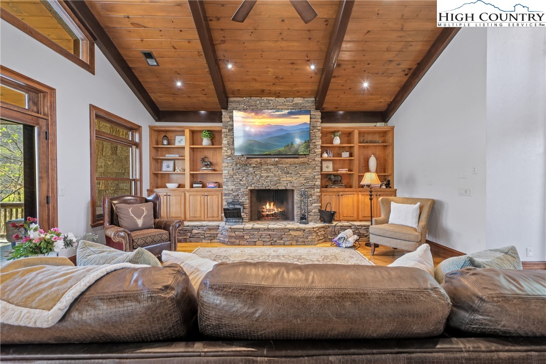 1293 Orchard Lane