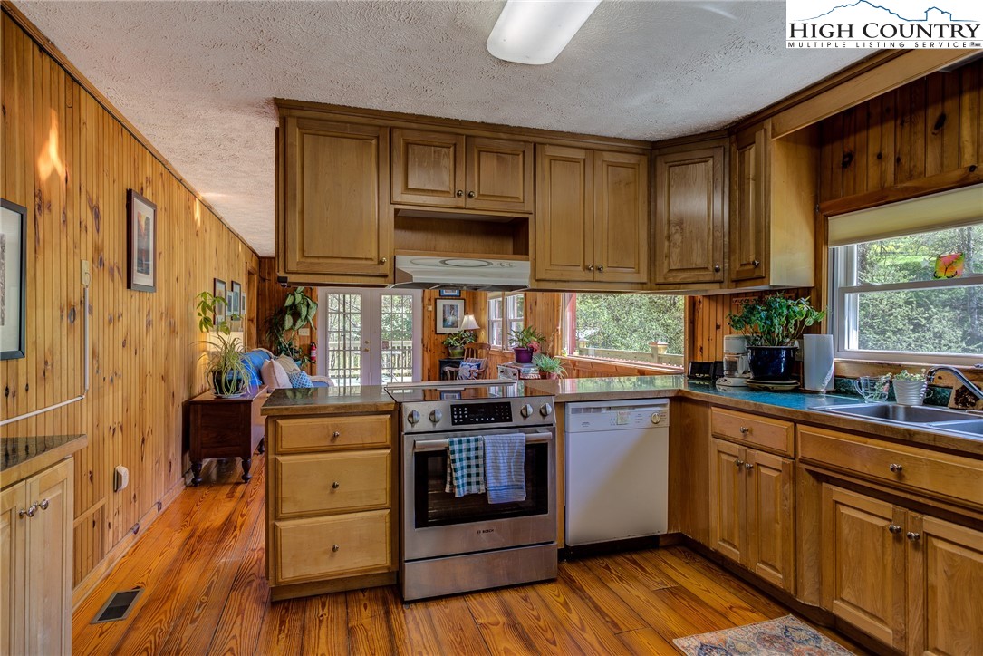492 Willard Johnson Road