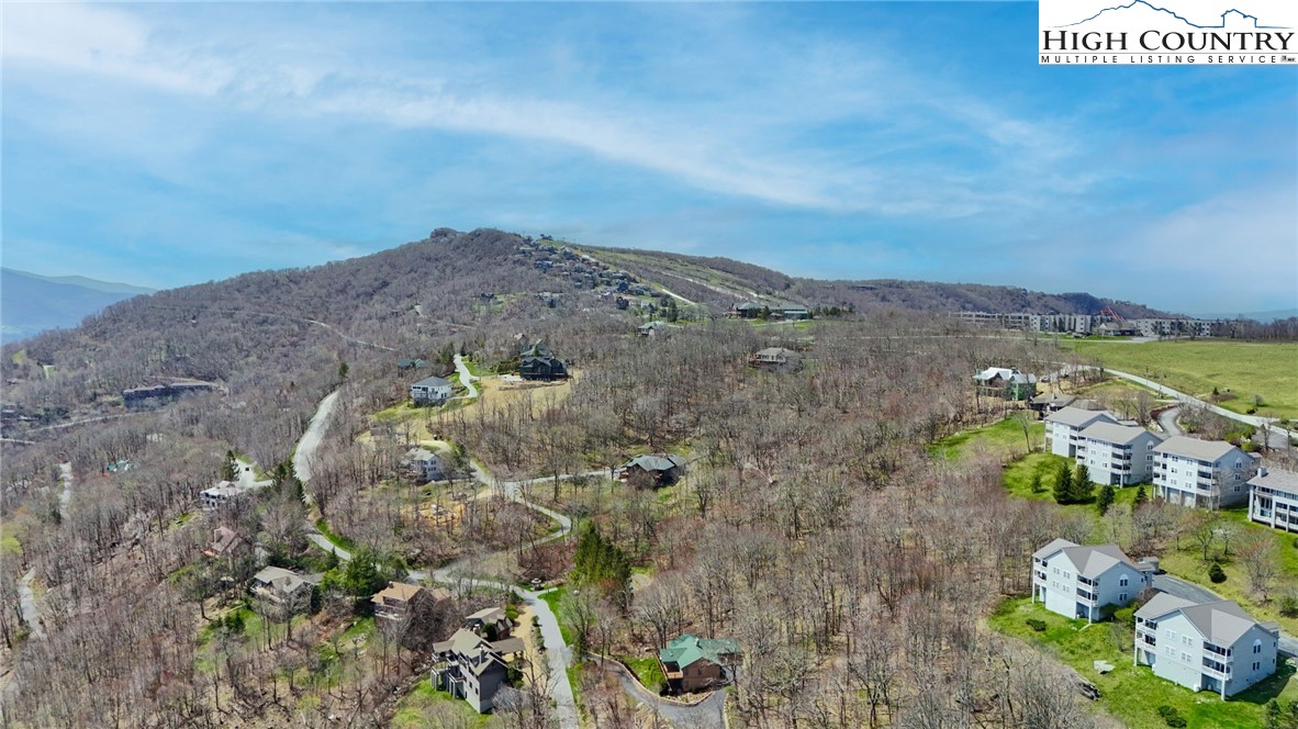 510 Elderberry Ridge Road H201