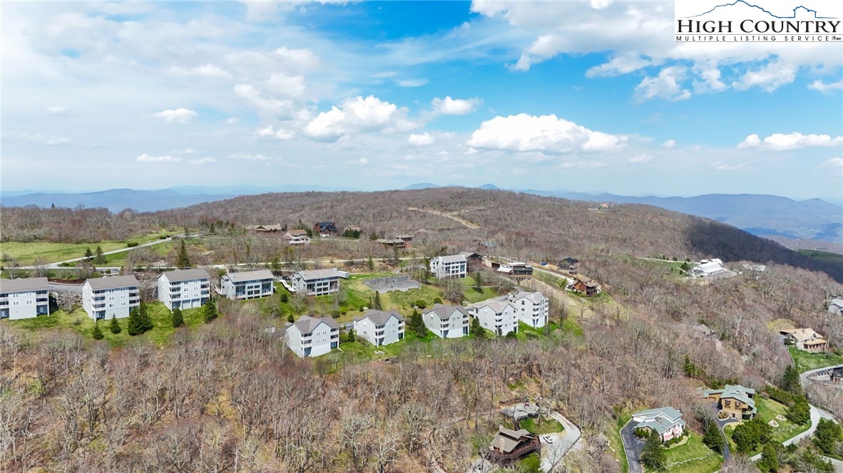 510 Elderberry Ridge Road H201
