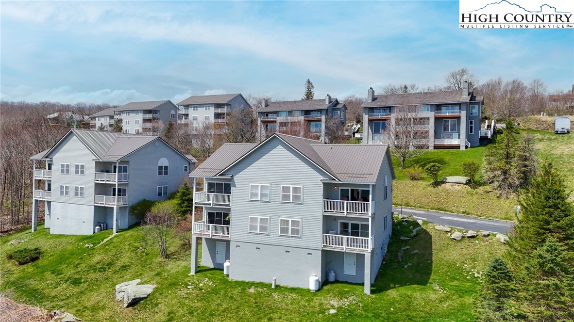 510 Elderberry Ridge Road H201