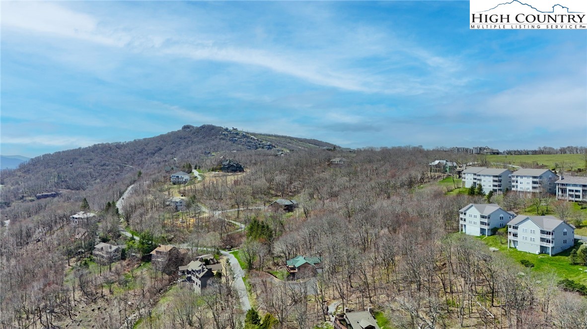510 Elderberry Ridge Road H201