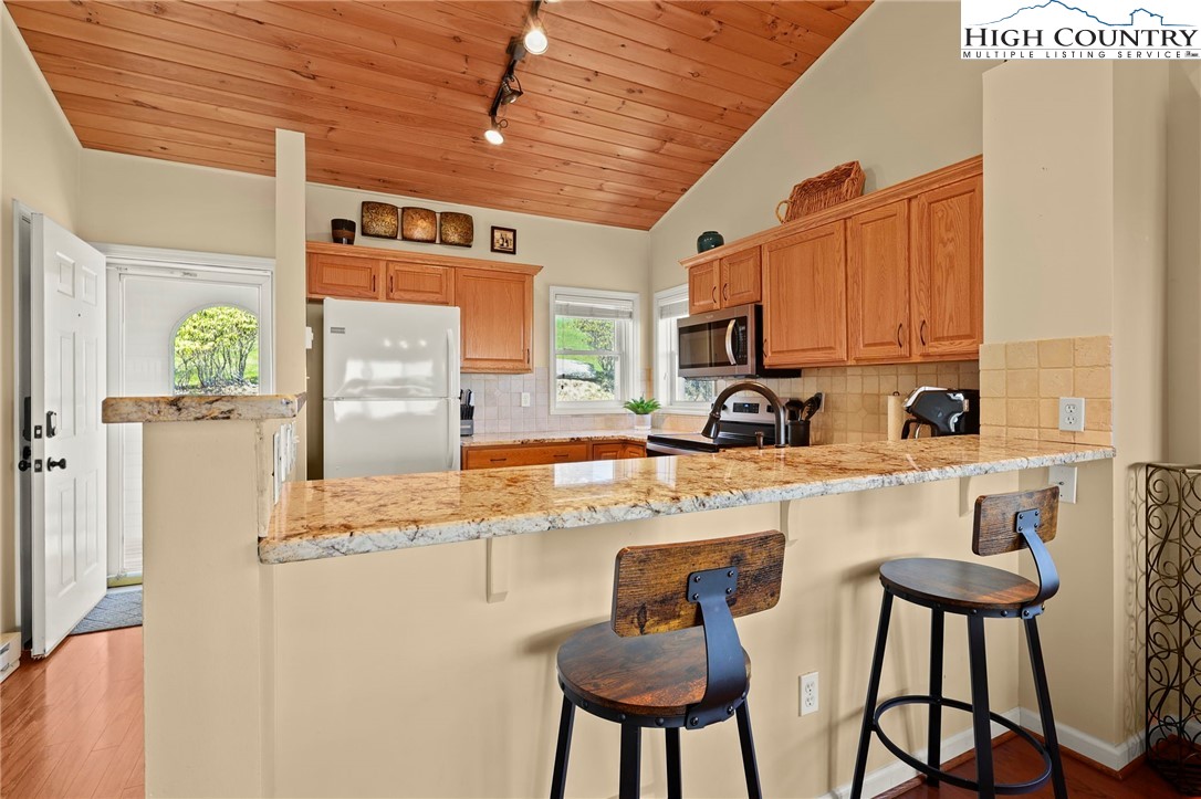 510 Elderberry Ridge Road H201