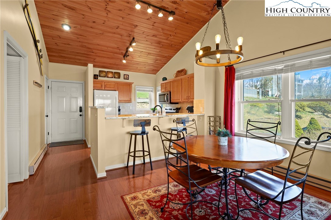 510 Elderberry Ridge Road H201