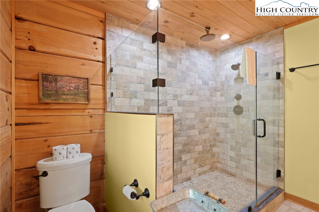 371 Flame Azalea Drive