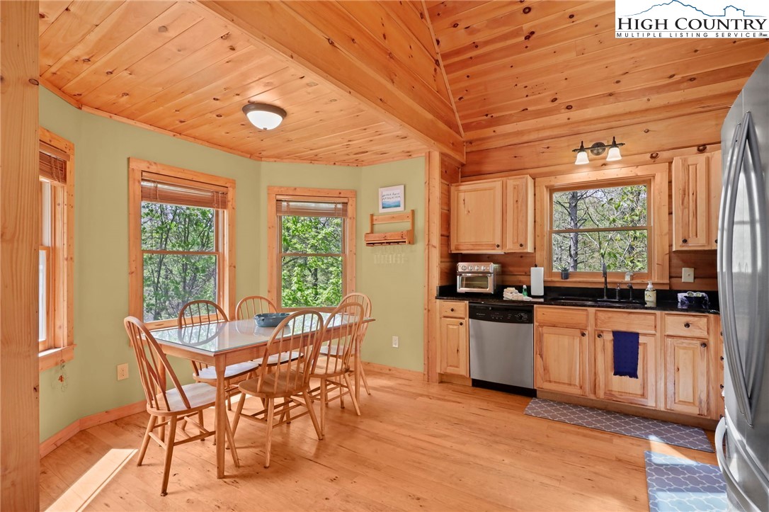 371 Flame Azalea Drive