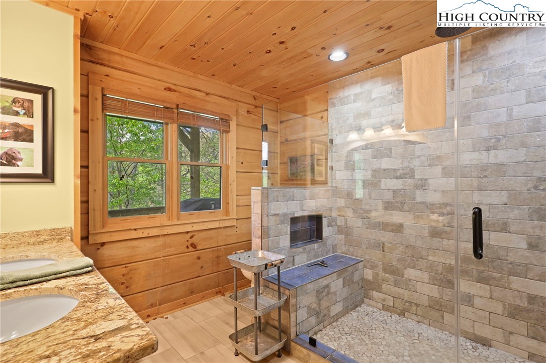 371 Flame Azalea Drive
