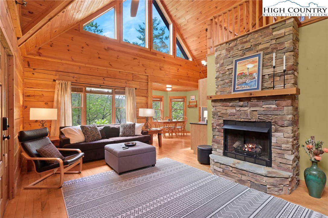 371 Flame Azalea Drive