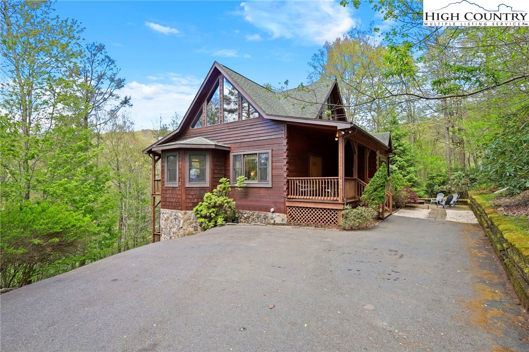 371 Flame Azalea Drive
