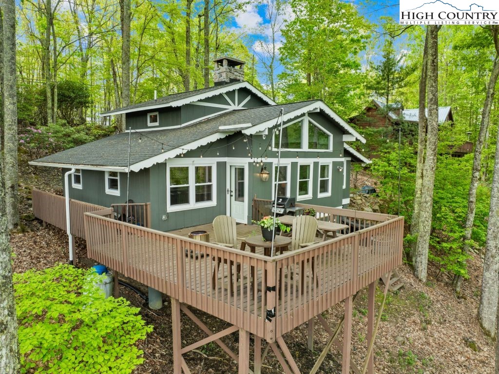 844 Pine Ridge Road