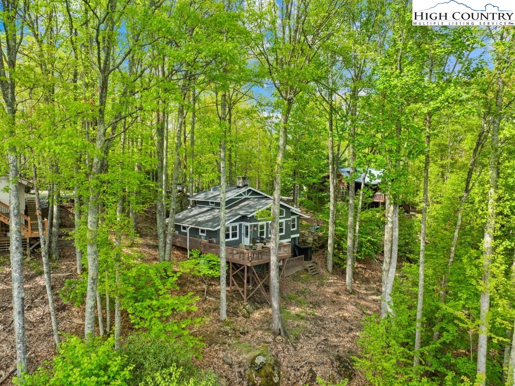 844 Pine Ridge Road