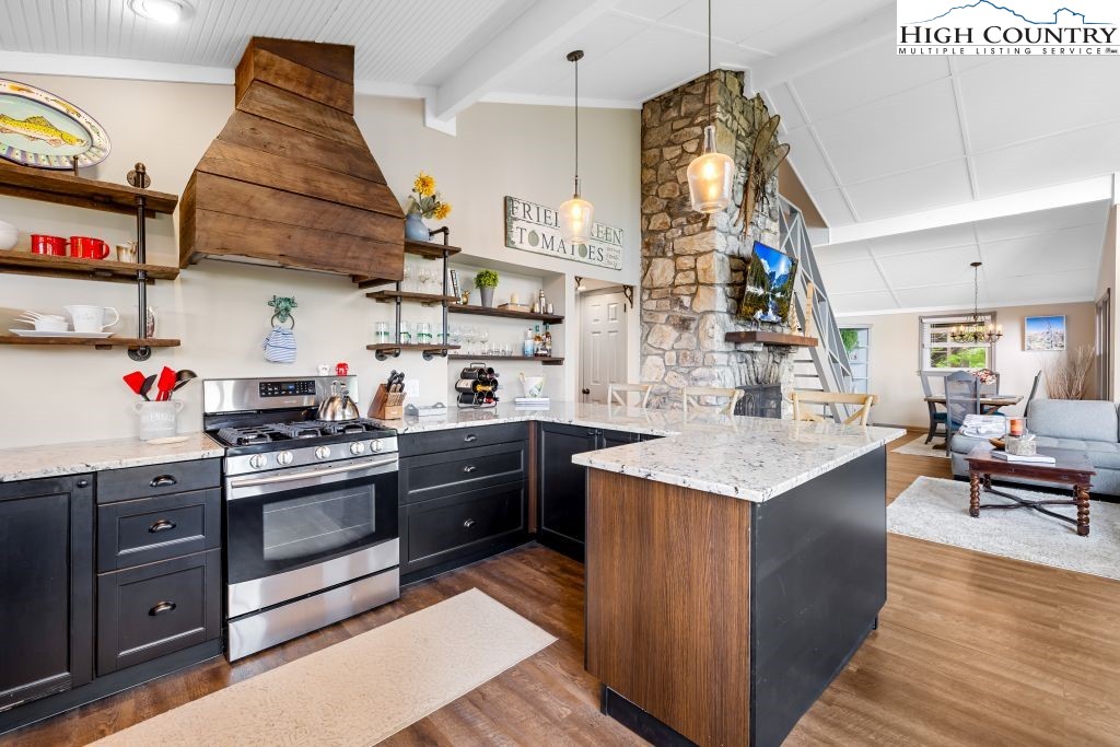 844 Pine Ridge Road