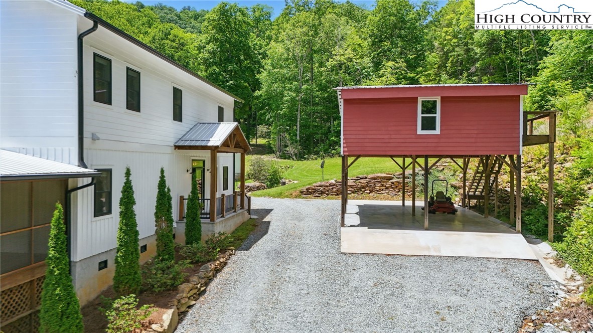 170 Penley Road
