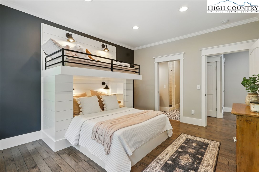 170 Penley Road