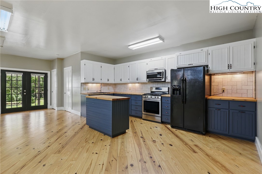 170 Penley Road
