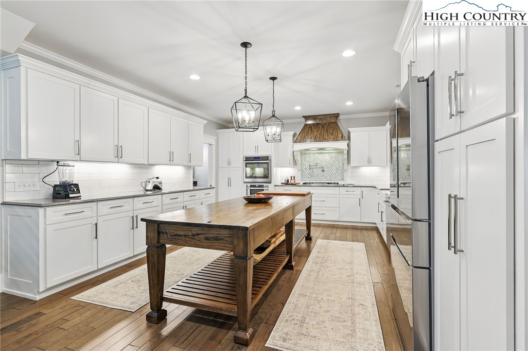 170 Penley Road