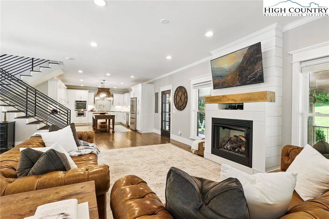 170 Penley Road