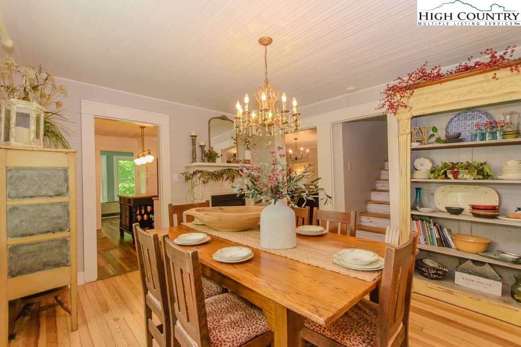 403 Linville Creek Road