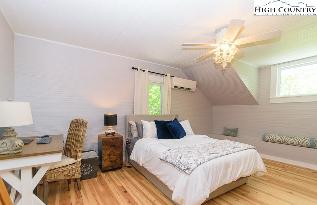 403 Linville Creek Road