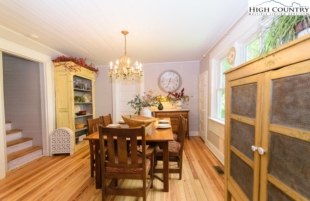 403 Linville Creek Road