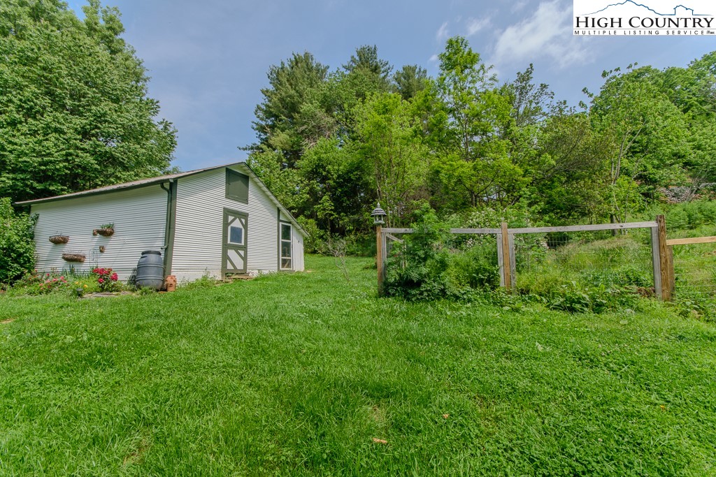 403 Linville Creek Road