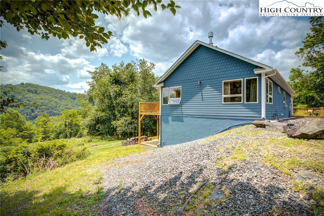 1030 Raven Rock Drive
