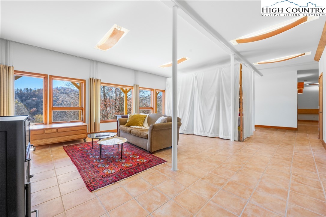 1030 Raven Rock Drive
