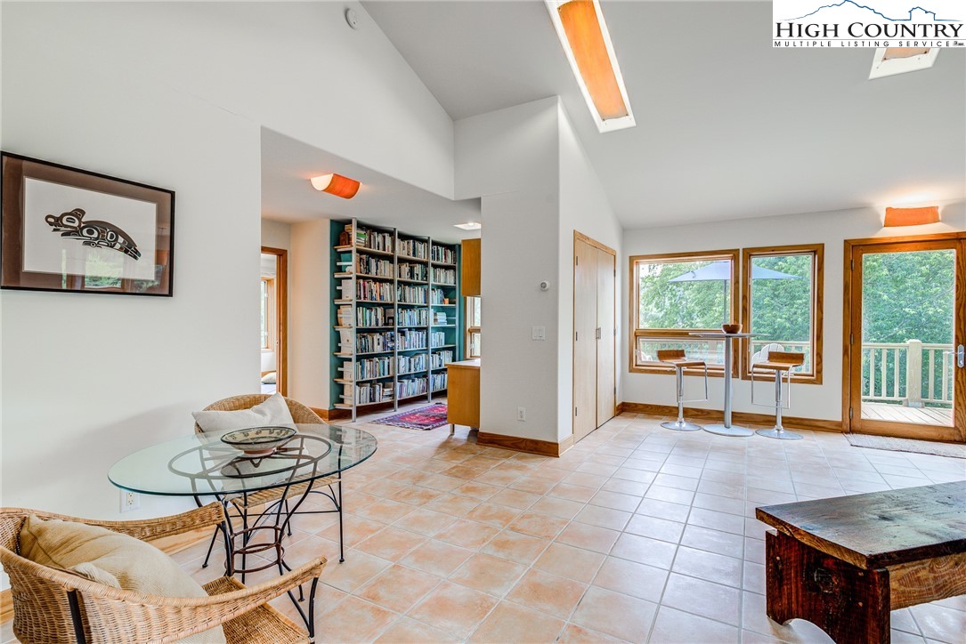 1030 Raven Rock Drive