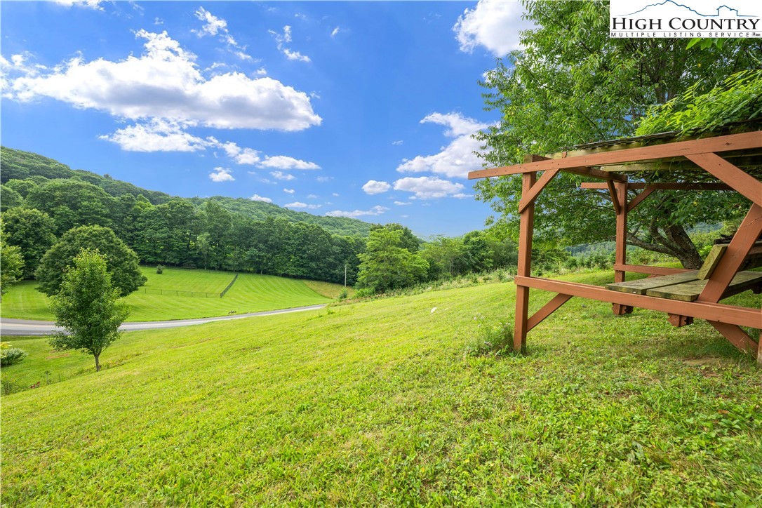 163 Goldfinch Hill