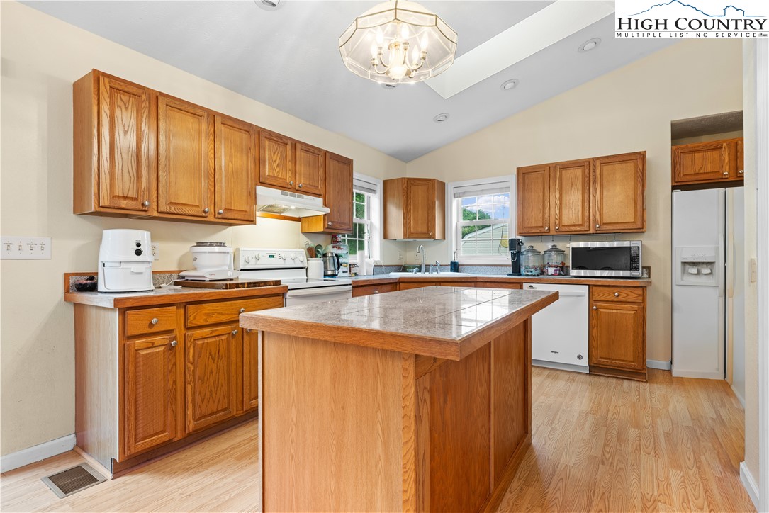 163 Goldfinch Hill