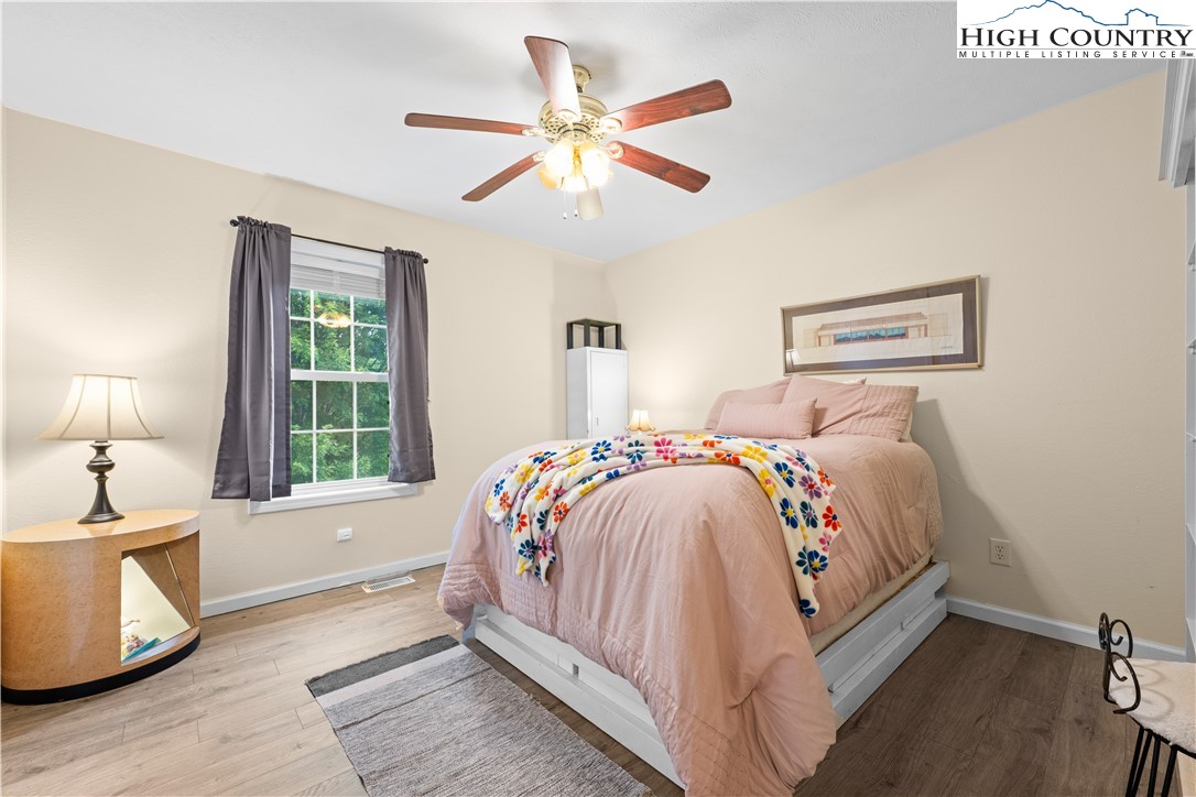163 Goldfinch Hill