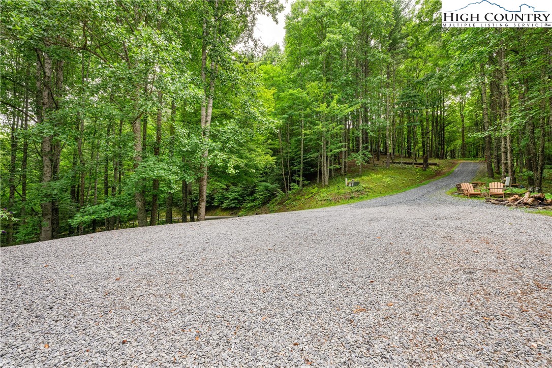 455 Laurel Creek Road