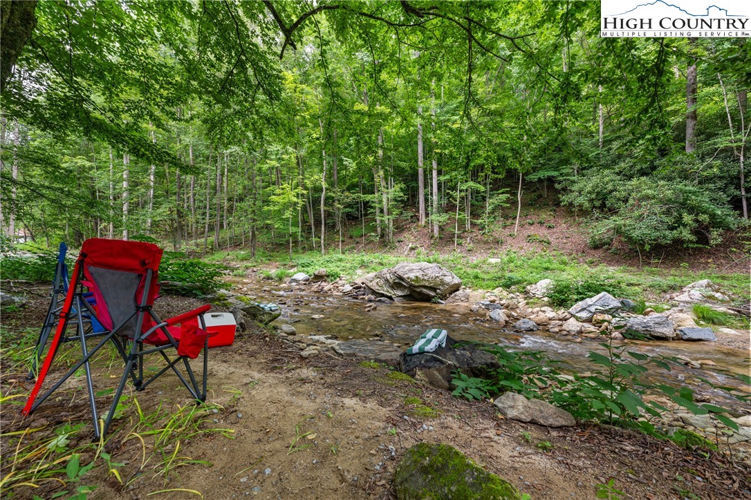455 Laurel Creek Road