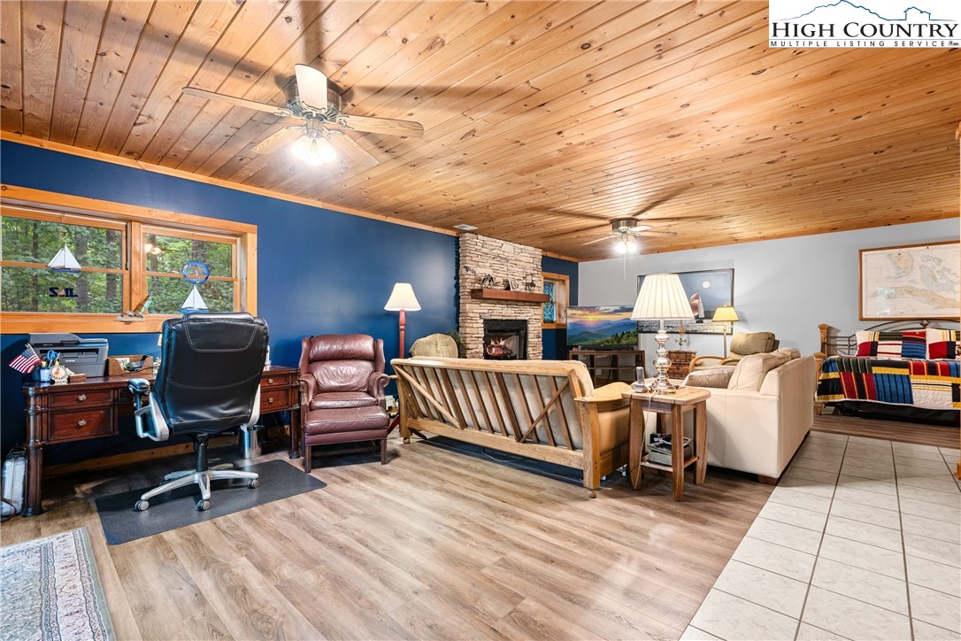 455 Laurel Creek Road