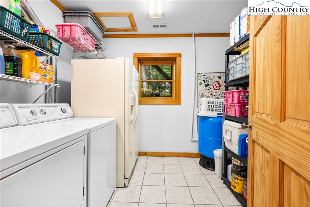 455 Laurel Creek Road