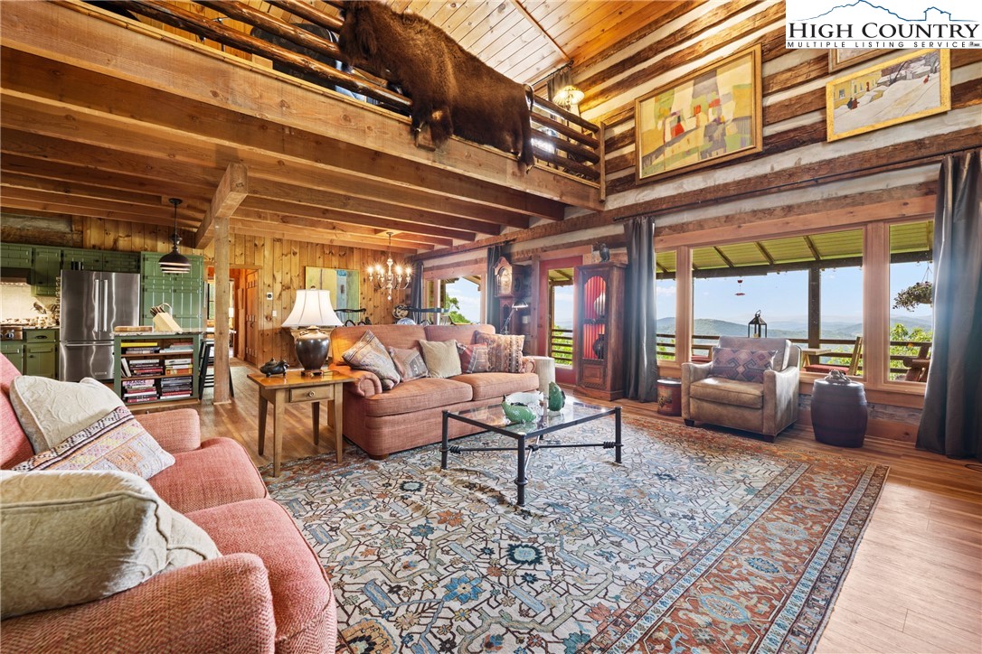 238 Crooked Arrow Drive