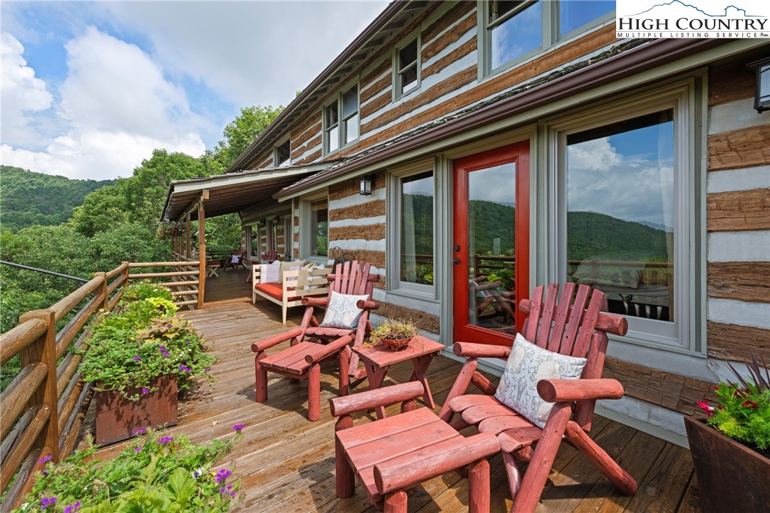 238 Crooked Arrow Drive