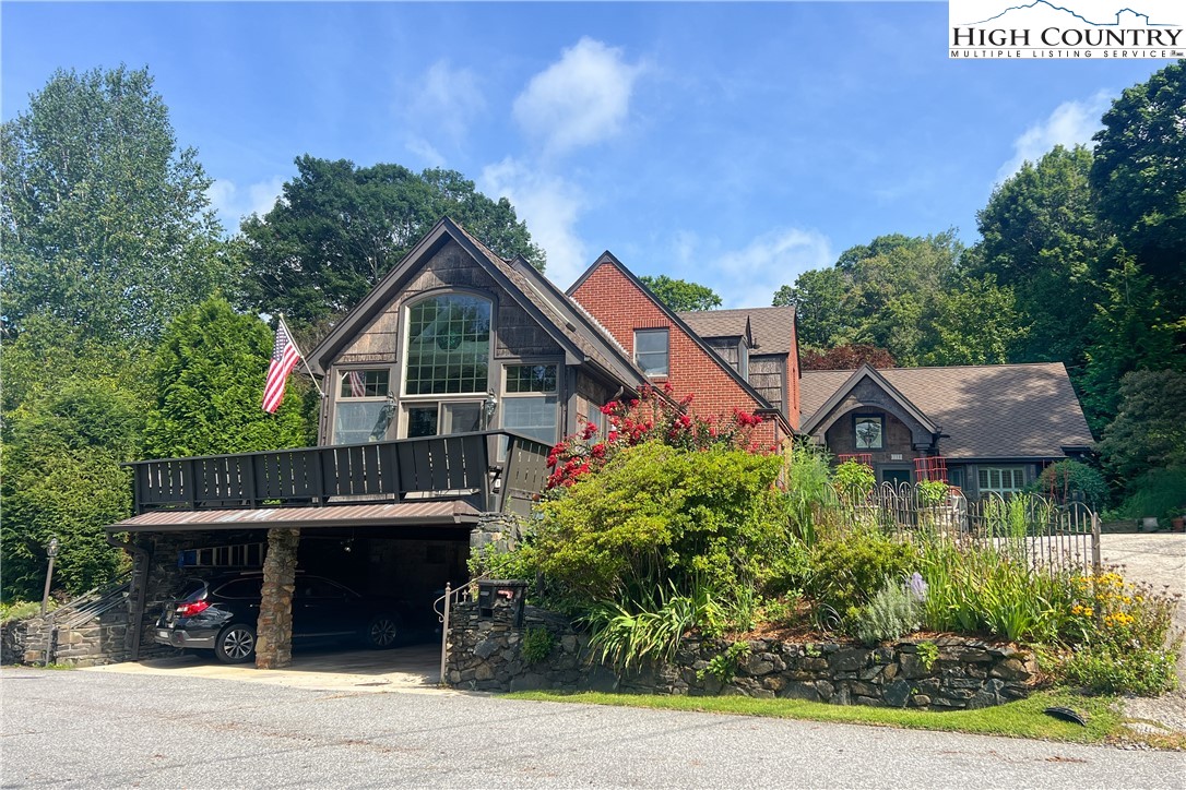 216 Cherry Drive
