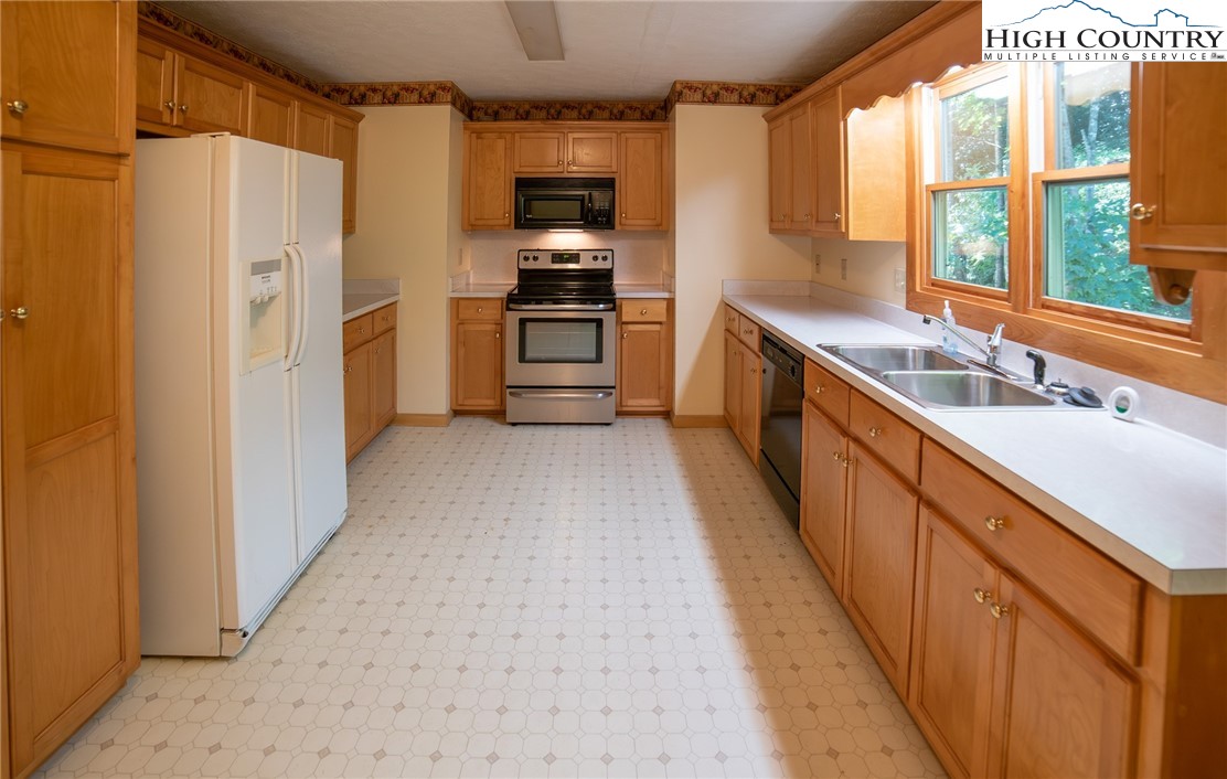 489 Astor Cook Road
