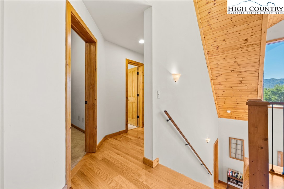 809 Thorncliff Drive