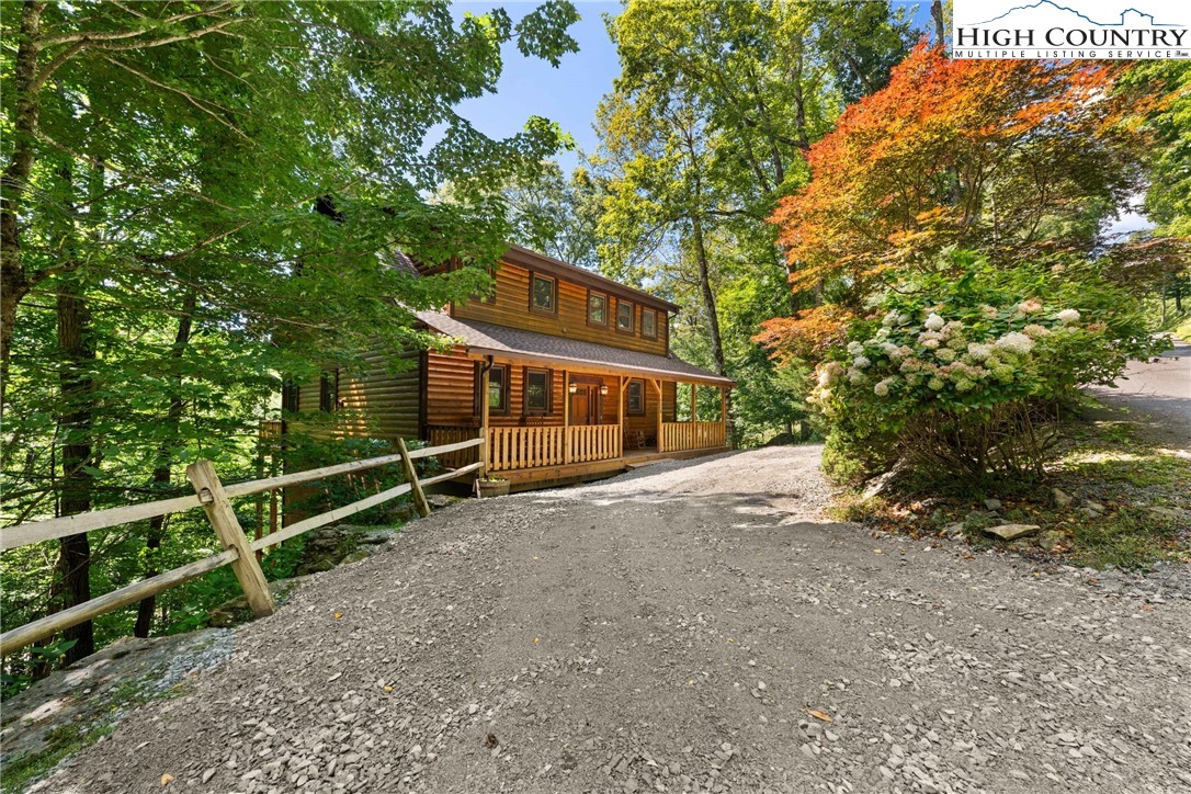 809 Thorncliff Drive