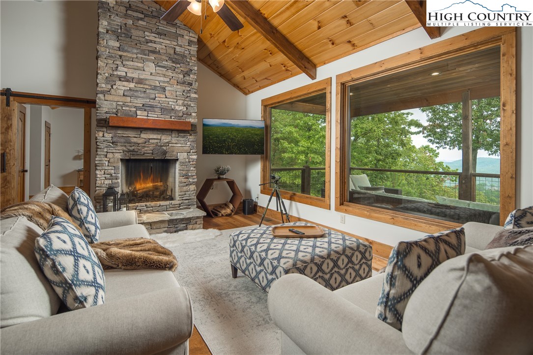 108 Nightshade Road