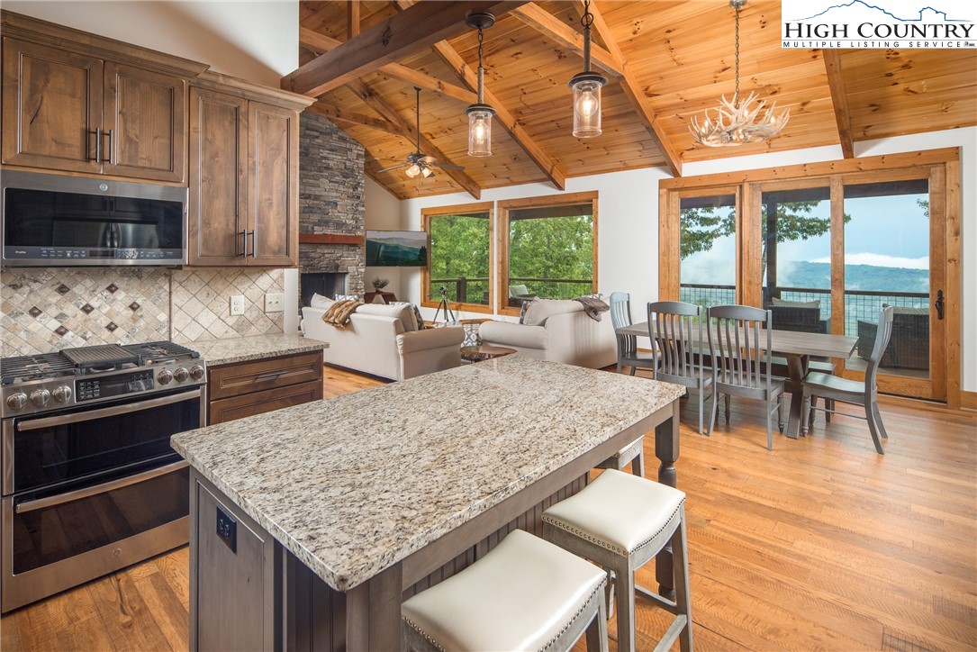 108 Nightshade Road