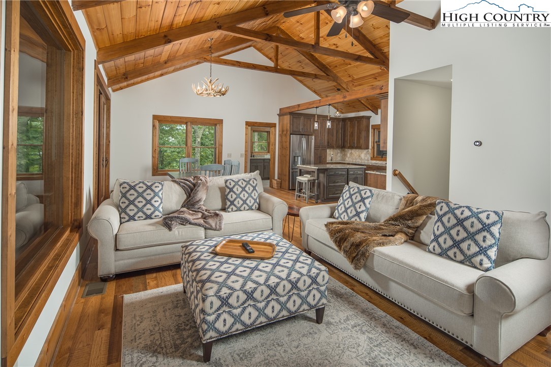 108 Nightshade Road