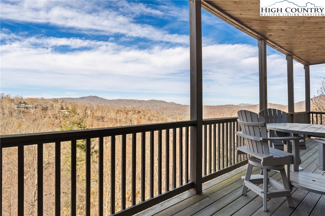 375 Pleasant View 2D