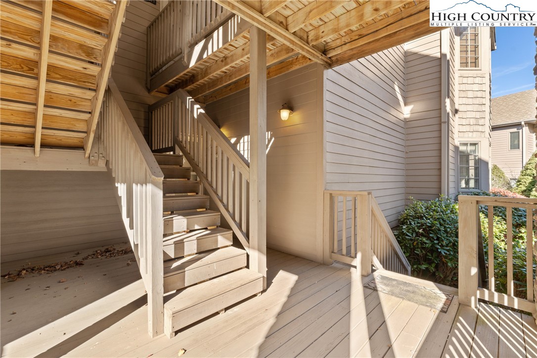 375 Pleasant View 2D