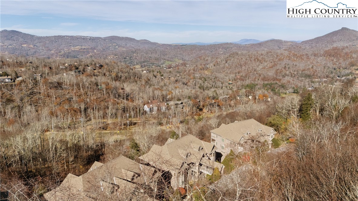 375 Pleasant View 2D