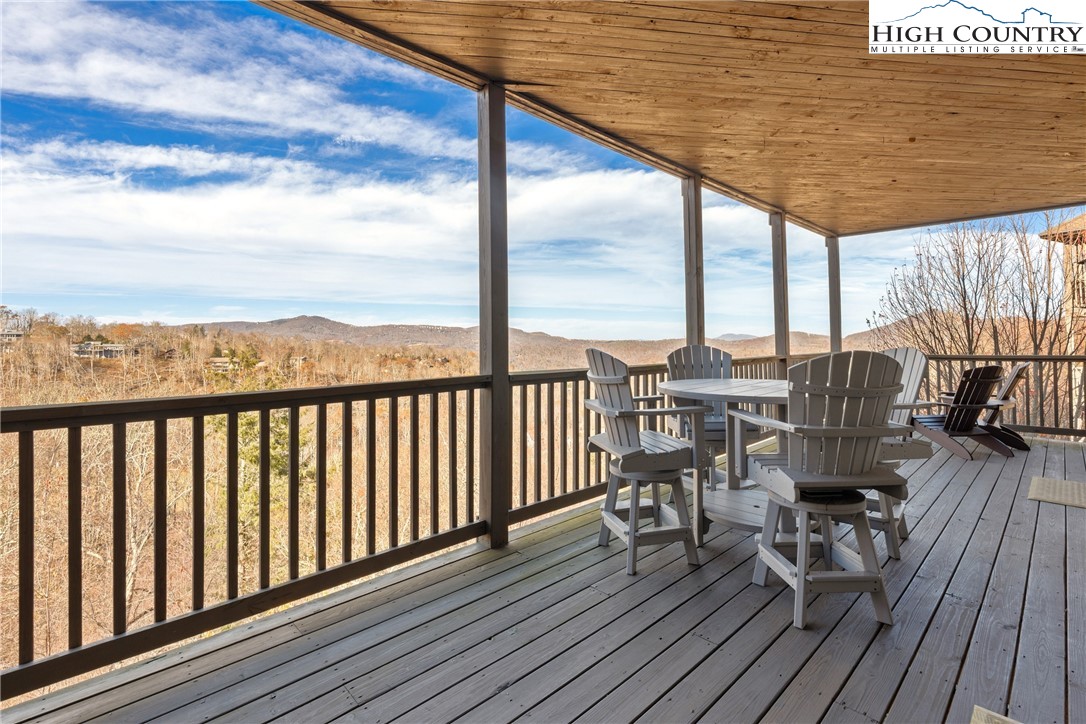 375 Pleasant View 2D