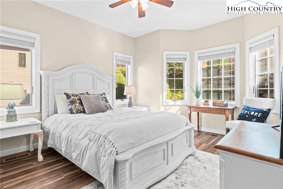 375 Pleasant View 2D