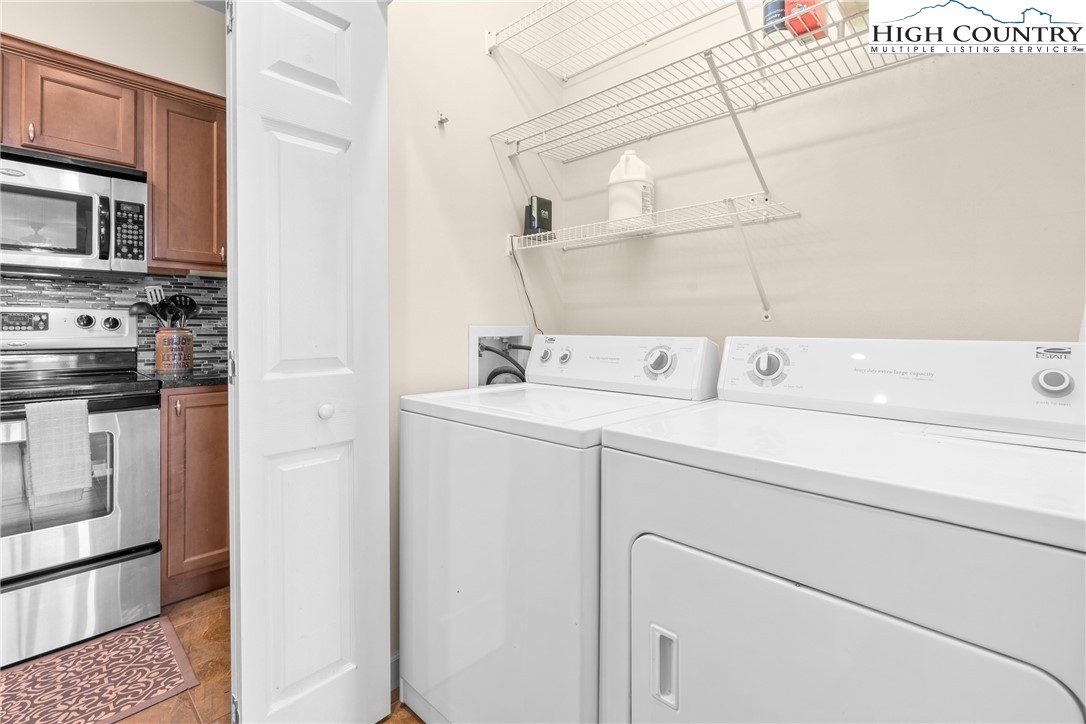375 Pleasant View 2D